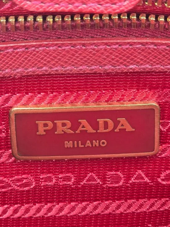 Prada Galleria Lux red Saffiano - Picture 4 of 16